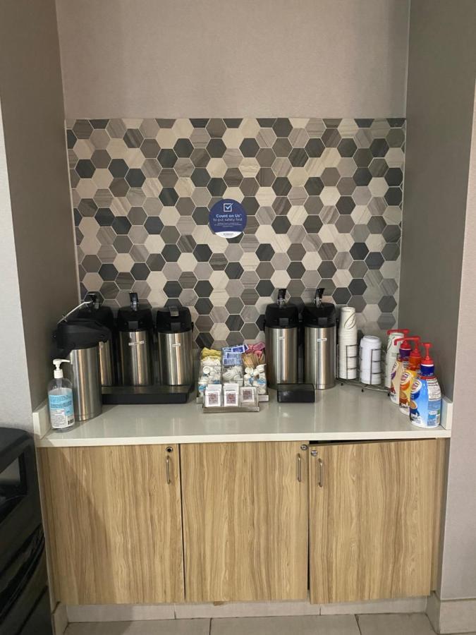 La Quinta Inn & Suites By Wyndham Lake City Eksteriør bilde