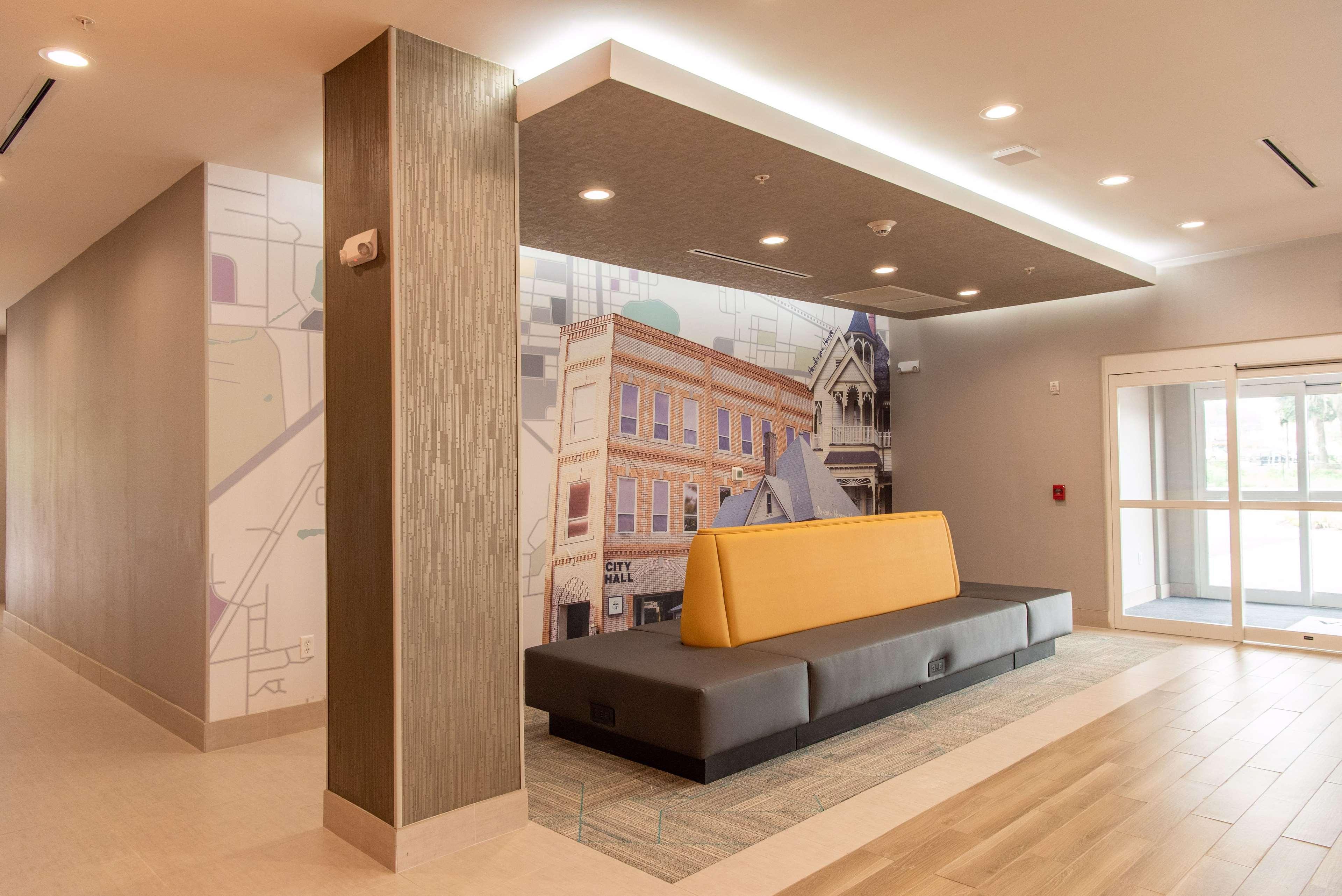 La Quinta Inn & Suites By Wyndham Lake City Eksteriør bilde